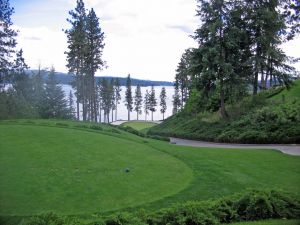 Coeur D'Alene Resort 6th Tee