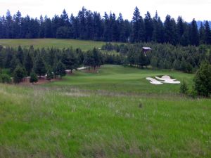 Circling Raven 13th Green