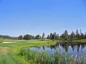 Jug Mountain 12th Approach