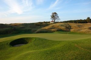 Arcadia Bluffs 14th Green