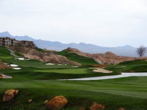 Wolf Creek 17th Approach 2013