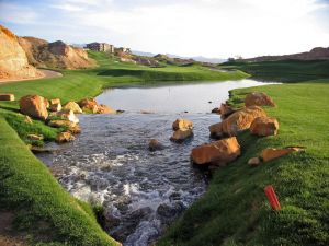 Wolf Creek 17th Rock Water