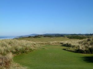 Pacific Dunes 12th