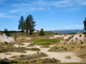 Tetherow 17th Bunker