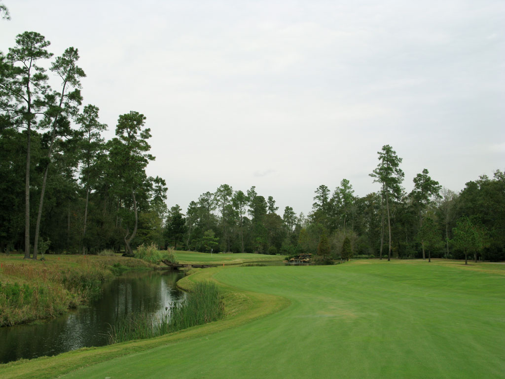 Carlton Woods (Nicklaus), The Club at
