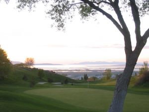 Eaglewood 18th Green